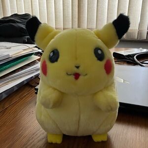 Vintage 1998 Official Nintendo Pokeman Talking (working) Pikachu